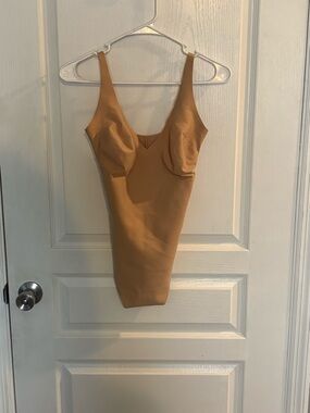 Skims Kim Kardashian Women’s Skims Body CS Plunge Bodysuit XL New with Tags